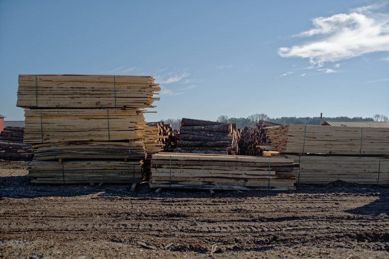 The Amish Sawmills Have Great Lumber Amish of Ethridge
