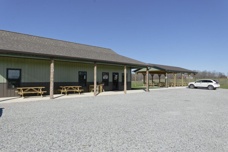 Amish Country Smoke House - Amish of Ethridge